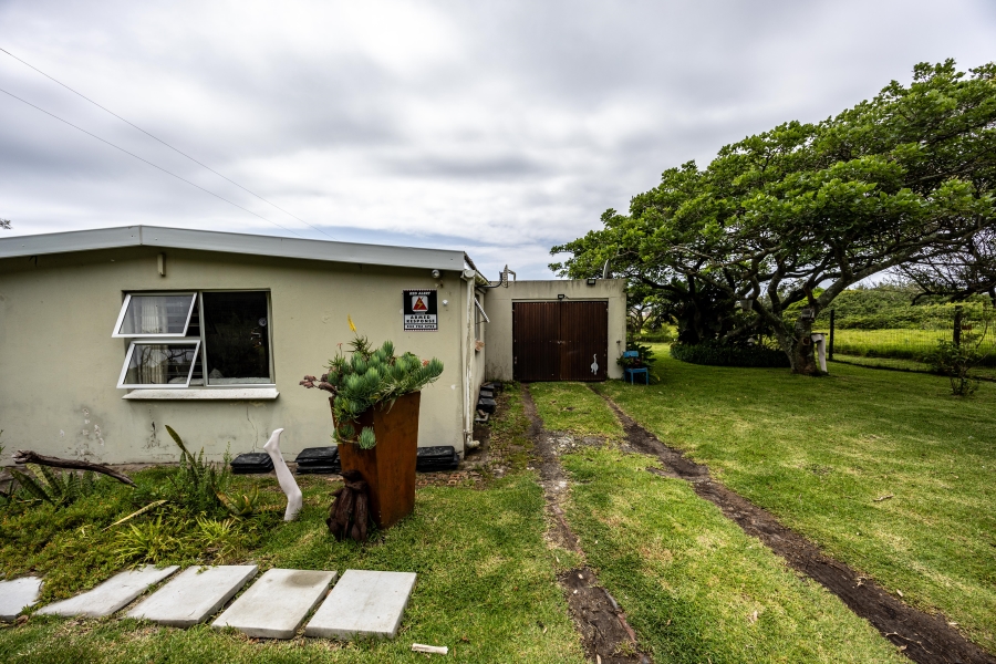 2 Bedroom Property for Sale in Kidds Beach Eastern Cape